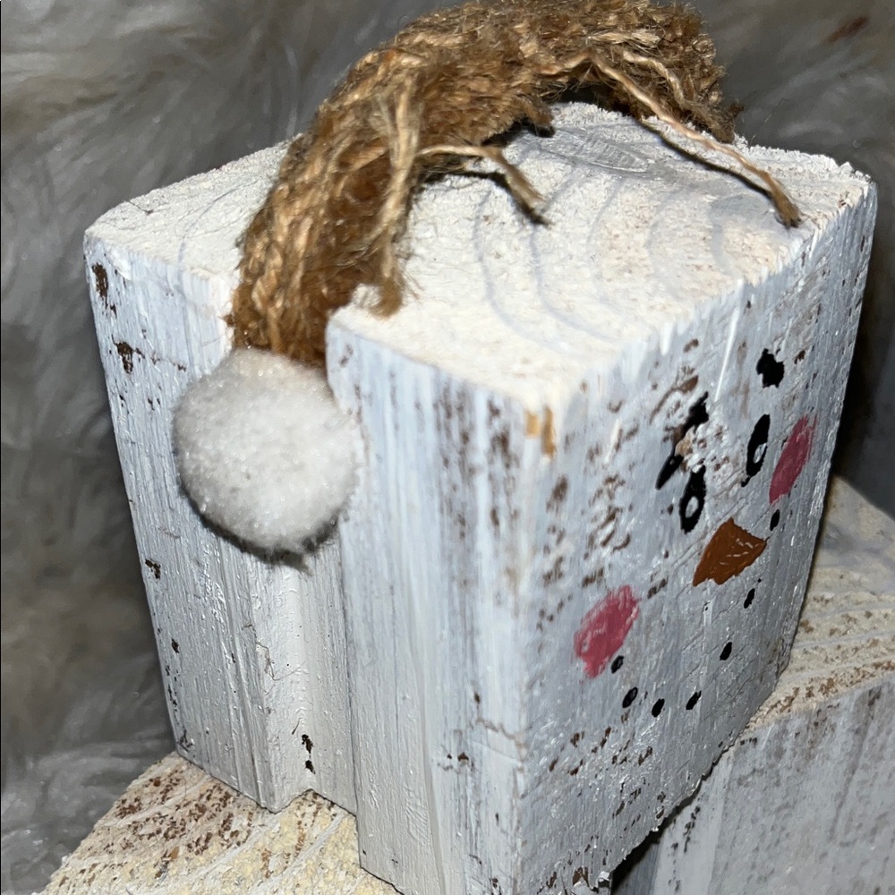 Rustic Snowman Block Decor - Picture 10 of 17